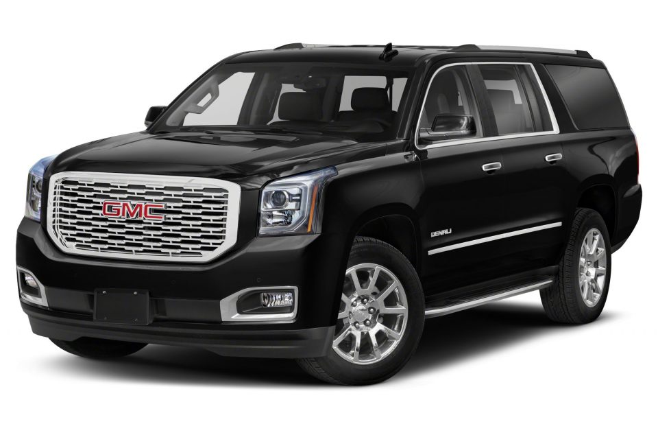 Black 2020 GMC Yukon XL Denali trim